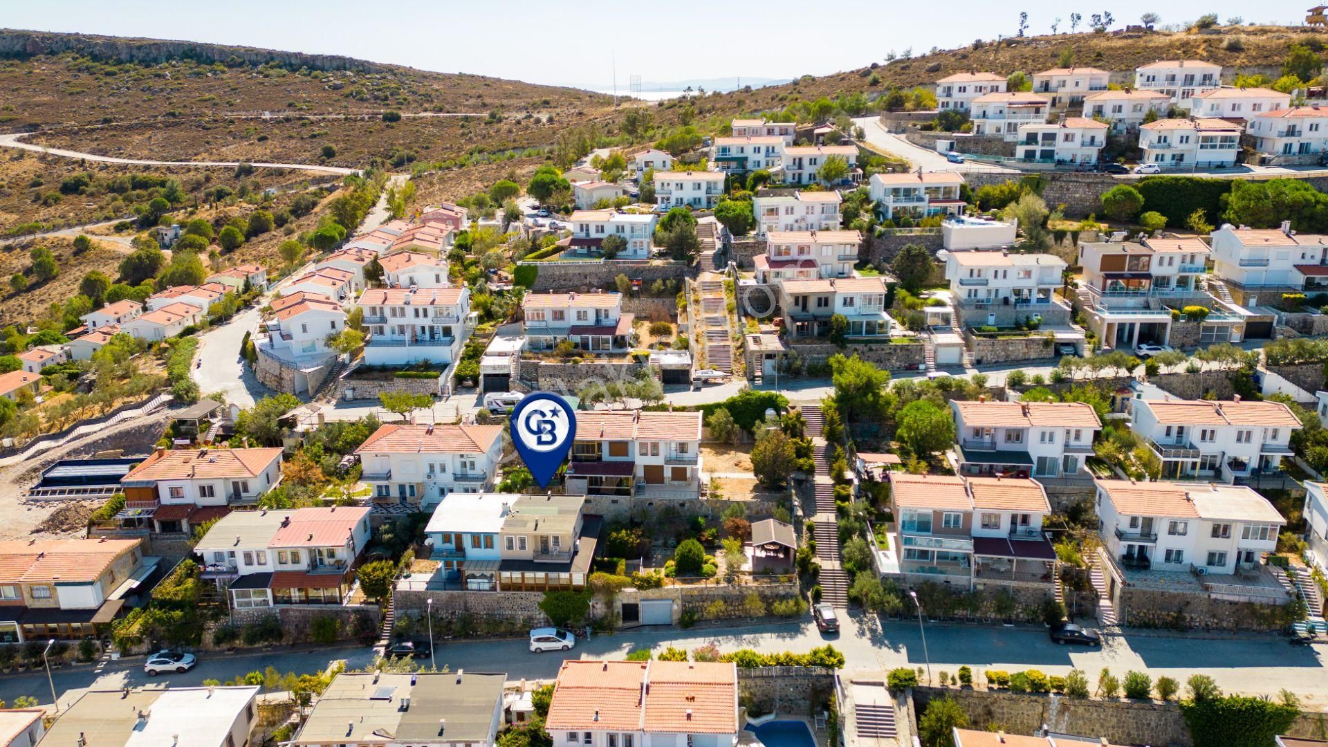 Foça Denizkentte Satılık Dubleks 4+1 Deniz Manzaralı Villa - Görsel 14