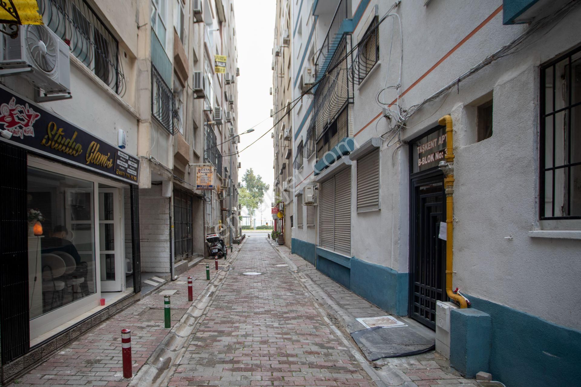 Karşıyaka Alaybey'de Satılık Denize Yakın 3+1 Daire - Görsel 30