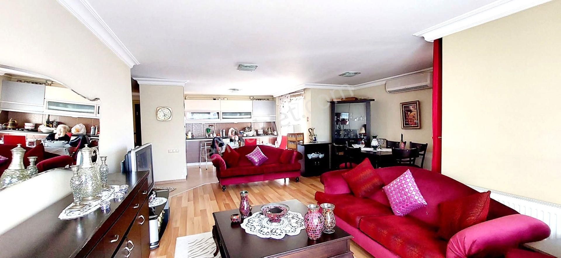 Elit Bölgede Deniz Manzaralı, Havuzlu, Doğalgazlı 3+1 Daire - Görsel 3