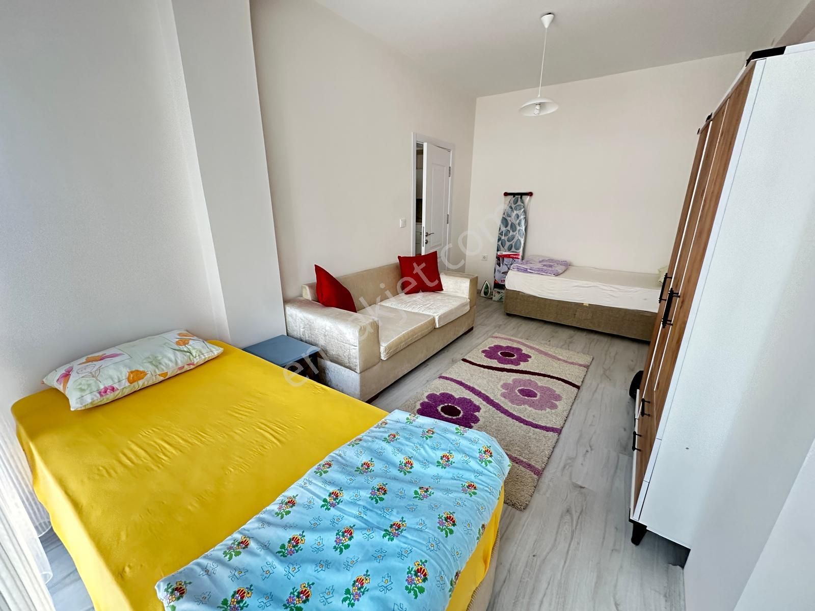 Seyrek'te 1+1 Eşyalı Kiralık Sıfır Temiz Daire - Görsel 18