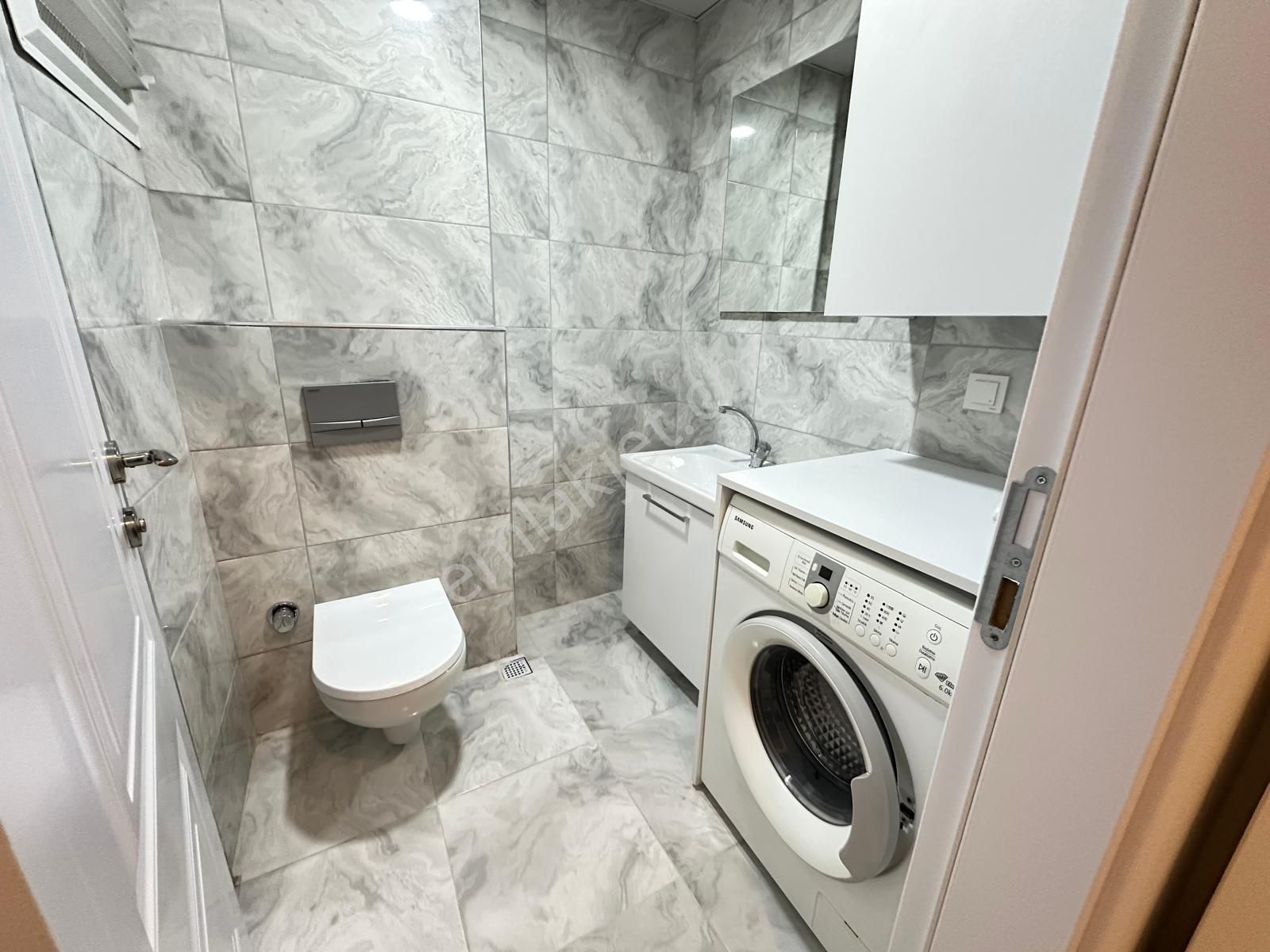 Seyrek'te 1+1 Eşyalı Kiralık Sıfır Temiz Daire - Görsel 22