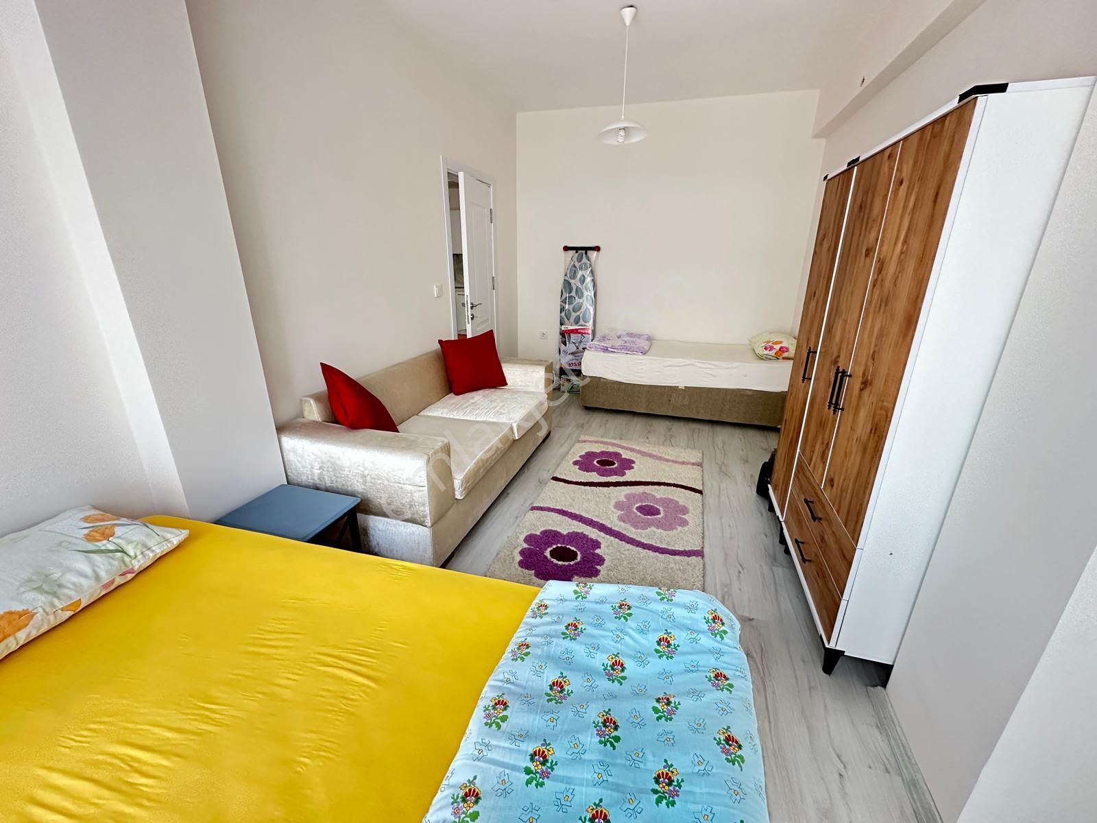 Seyrek'te 1+1 Eşyalı Kiralık Sıfır Temiz Daire - Görsel 19