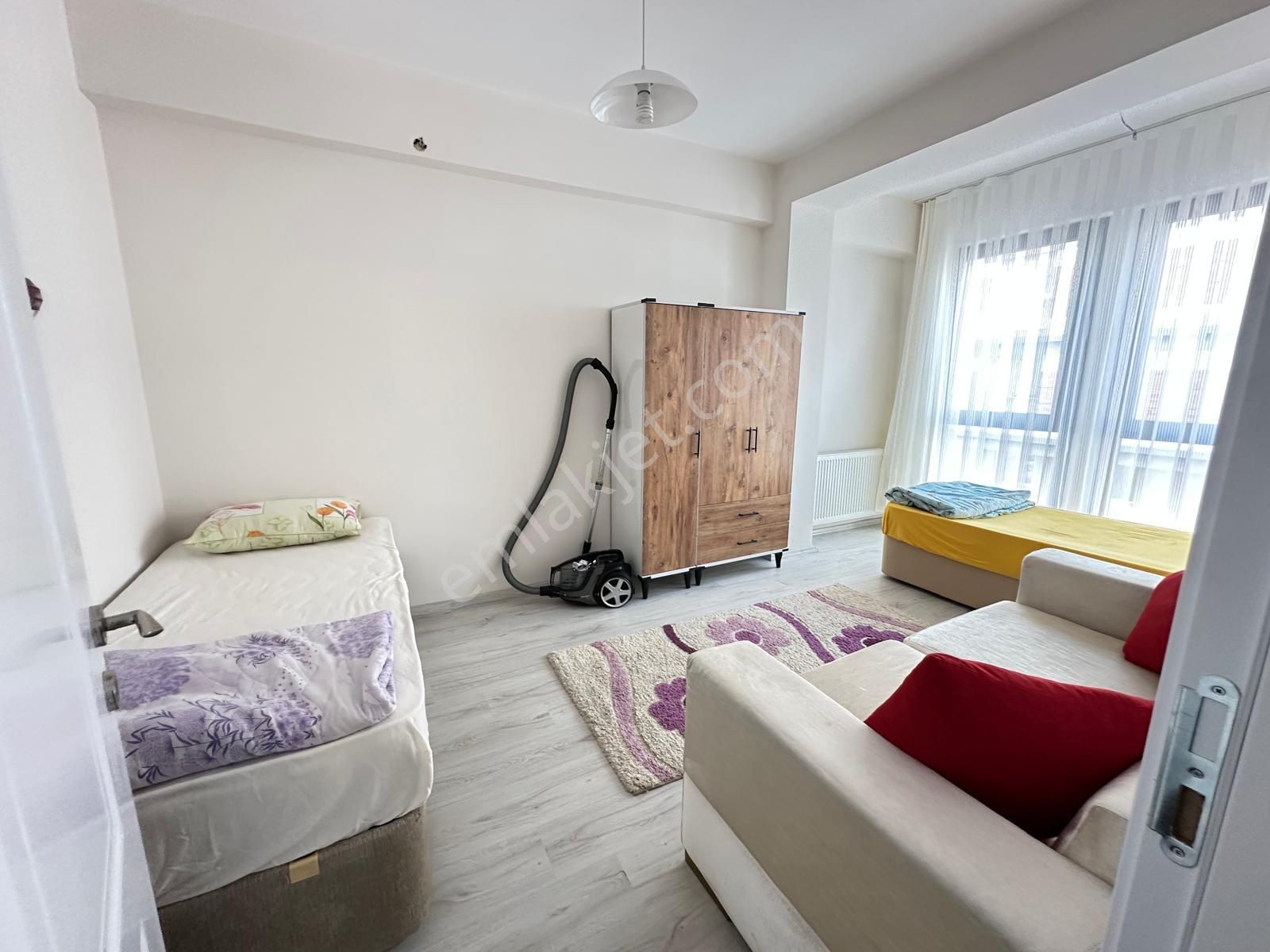 Seyrek'te 1+1 Eşyalı Kiralık Sıfır Temiz Daire - Görsel 16