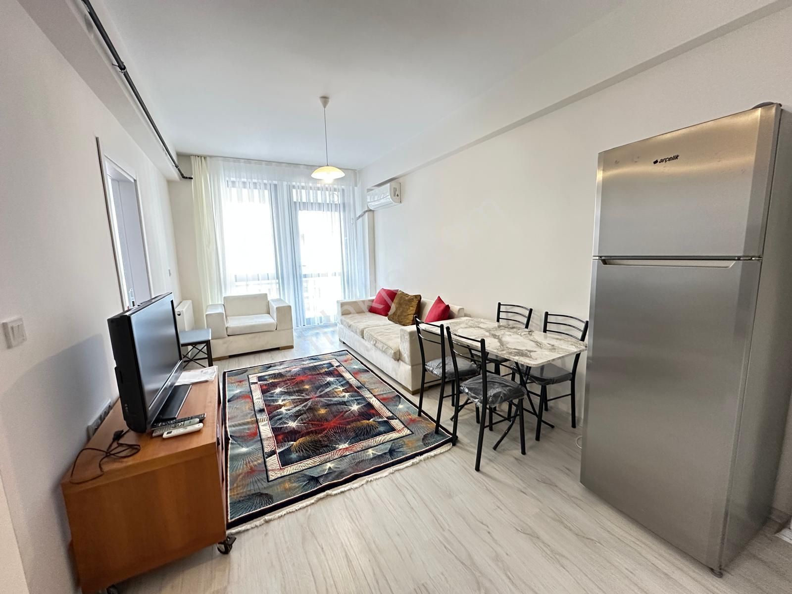 Seyrek'te 1+1 Eşyalı Kiralık Sıfır Temiz Daire - Görsel 6