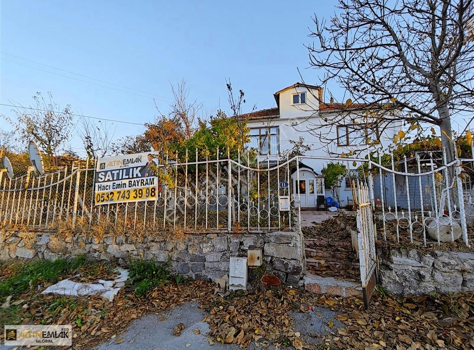 Becen'de Ticari Parsel Üzerinde 276m2 Arsa Ve İçinde Müstakil Ev - Görsel 5