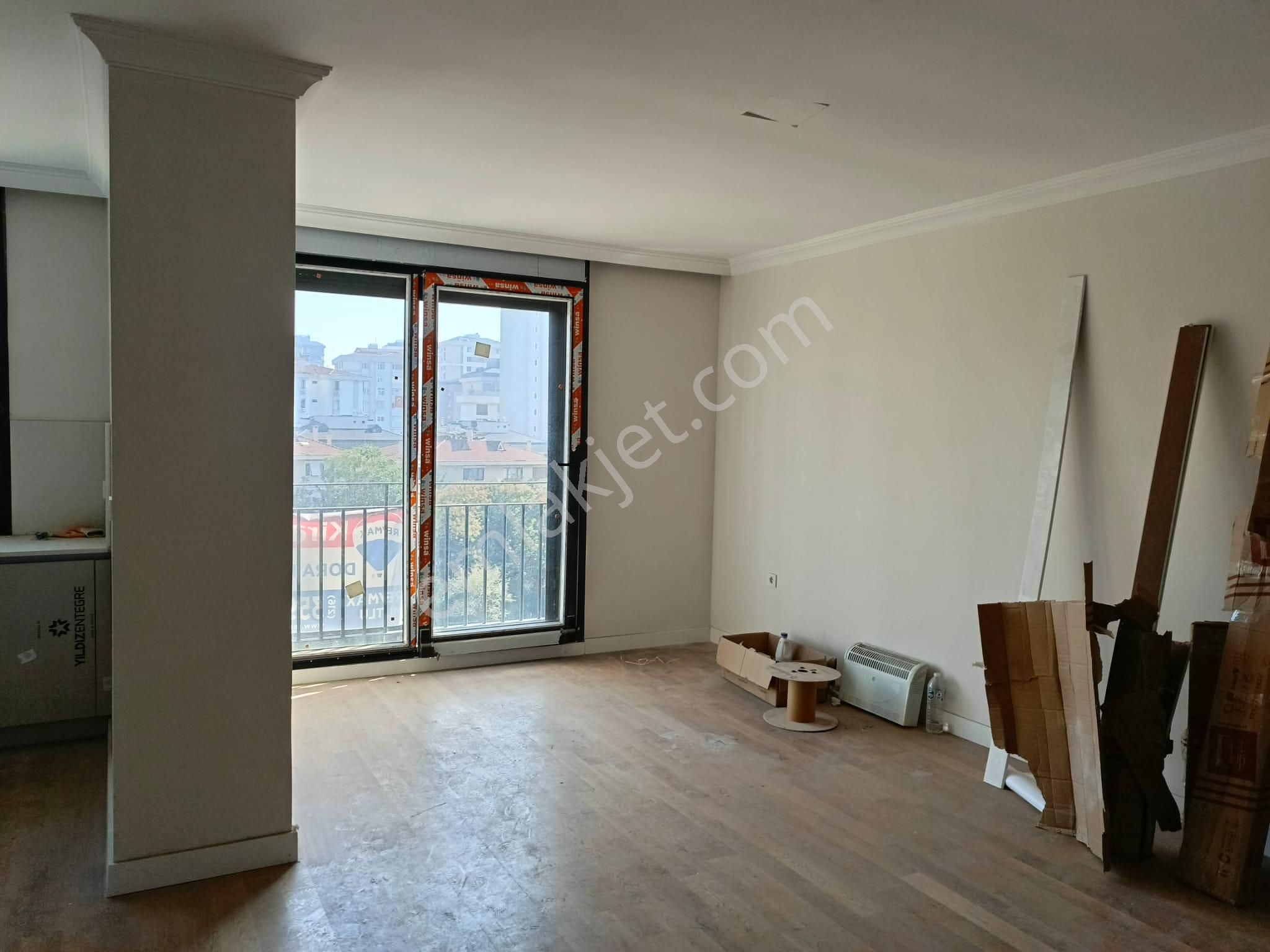 Bağdat Caddesi Üzerinde 4+1 Sıfır, Yüksek Tavan Dubleks Dairedir - Görsel 4