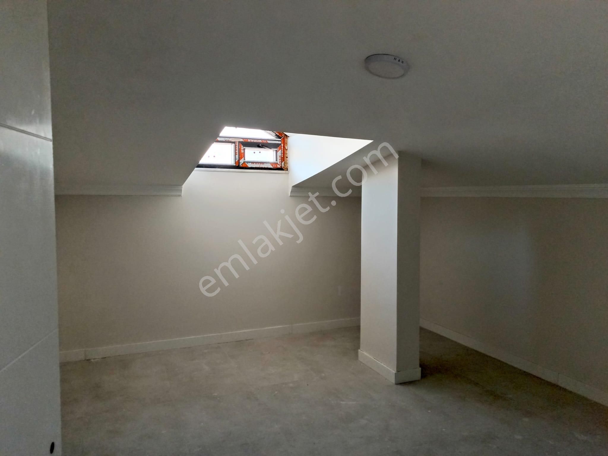 Bağdat Caddesi Üzerinde 4+1 Sıfır, Yüksek Tavan Dubleks Dairedir - Görsel 19