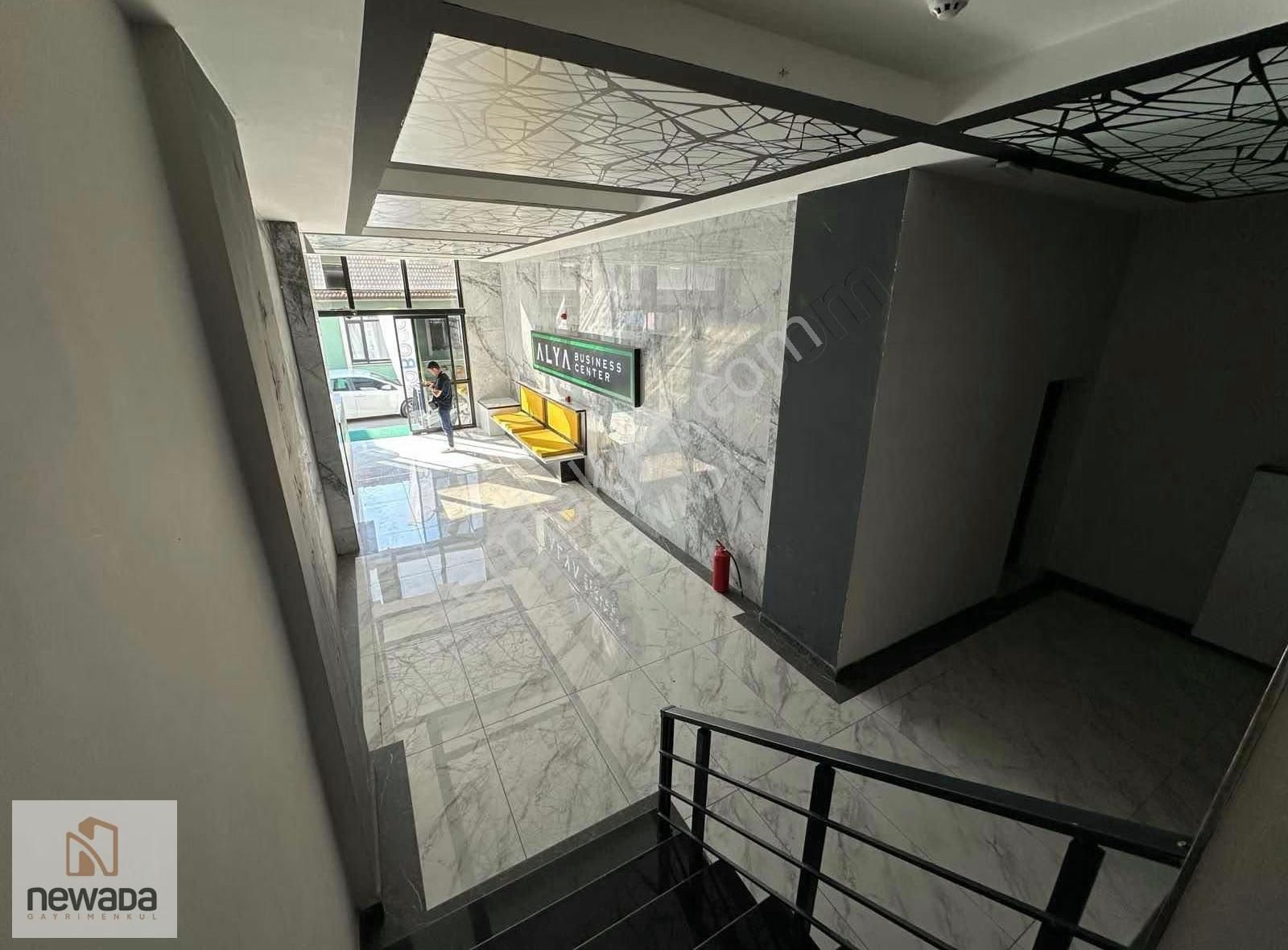 Çark Caddesine Yürüme Mesafesinde Satılık 1+1 70 M2 Ofis - Görsel 10