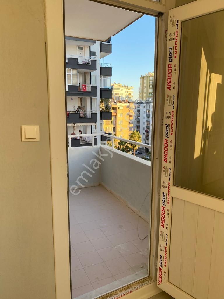 Mavi Bulvarda Metro Durağına Yakın Full Ekstralı Daire - Görsel 14