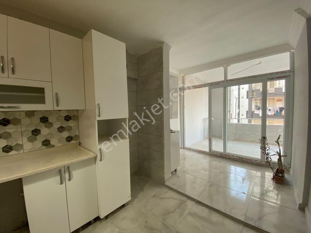 Mavi Bulvarda Metro Durağına Yakın Full Ekstralı Daire - Görsel 6