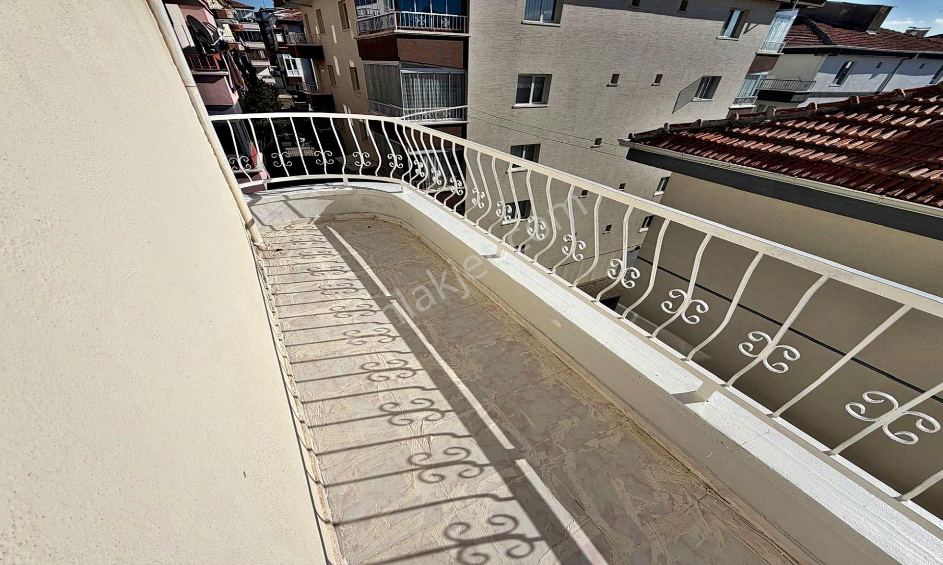 Ufuktepe'de Cadde Üstünde , Ara Katta Ön Cephe Masrafsız 3+1 - Görsel 24