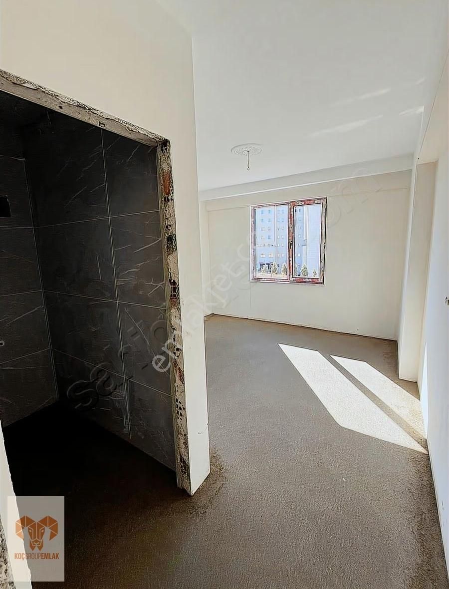 Şehir Hastanesi Yanı 3+0 Güney Cephe Lüx Daire - Görsel 2