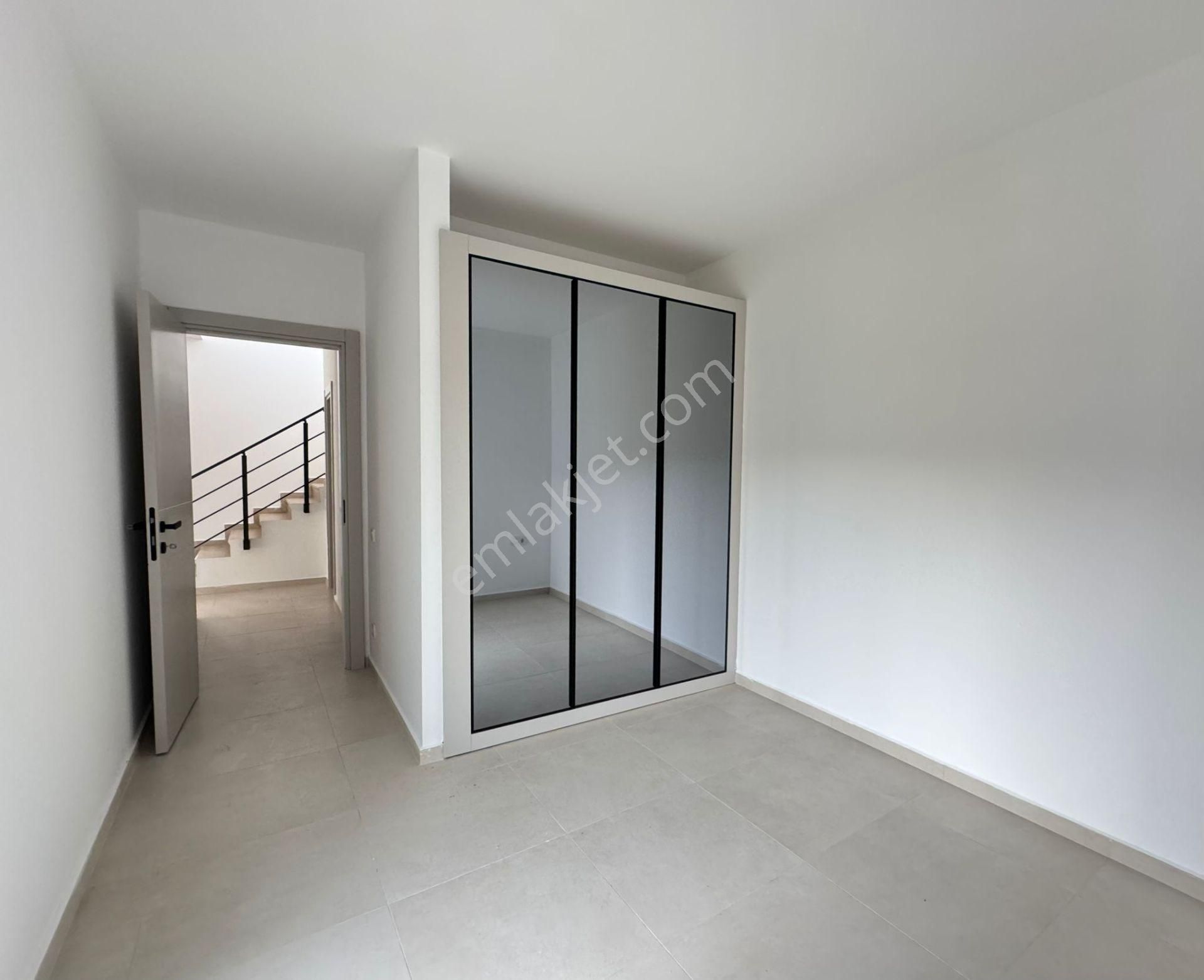 Gümüşlükte Avantajlı Proje İle 3+1 Müstakil Villa - Görsel 17