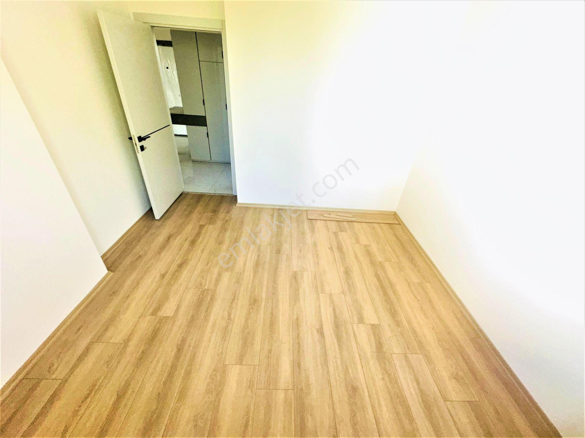 Edremit Kızılkeçili De Ayrı Mutfak Satılık 2+1 Daaire - Görsel 11