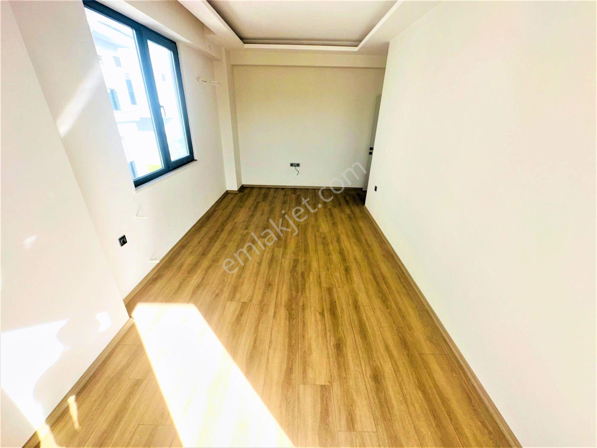 Edremit Kızılkeçili De Ayrı Mutfak Satılık 2+1 Daaire - Görsel 16