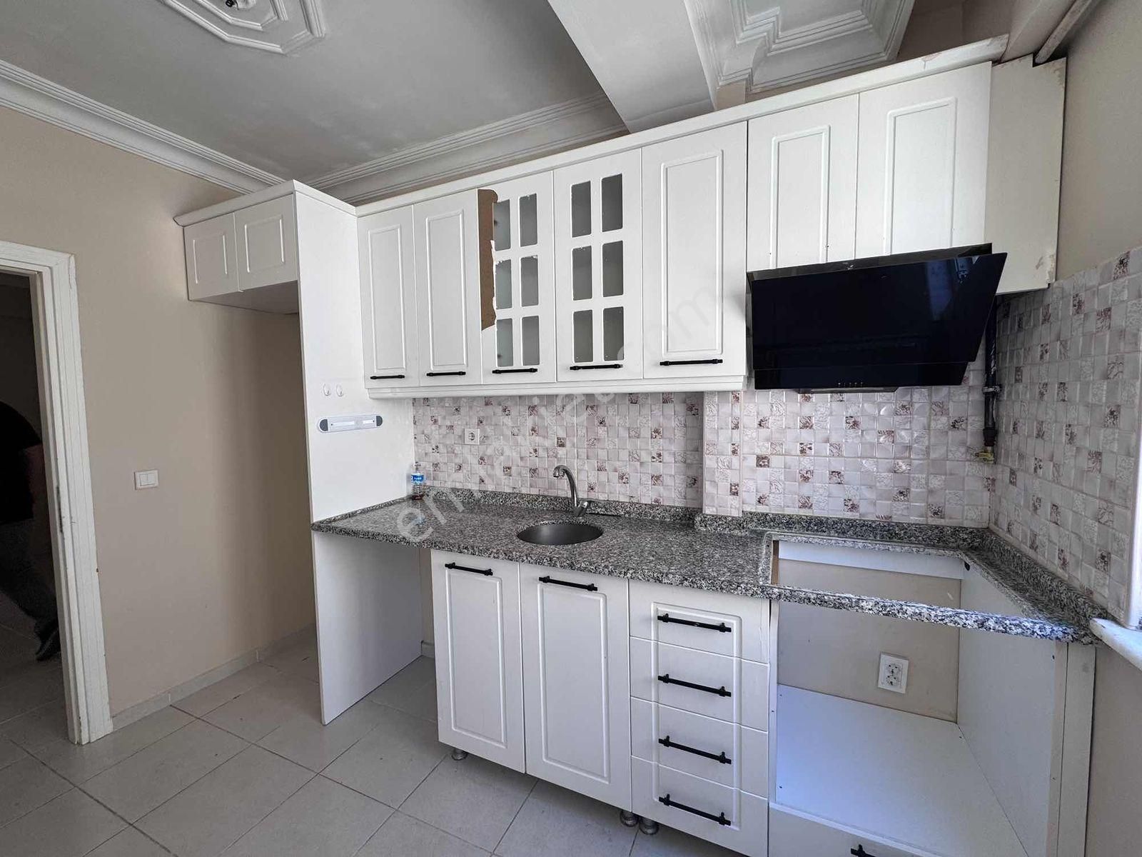 Işık'tan Dörtyola Yakın Ebeveynli Satılık 3+1 Daire (boş)acil - Görsel 8