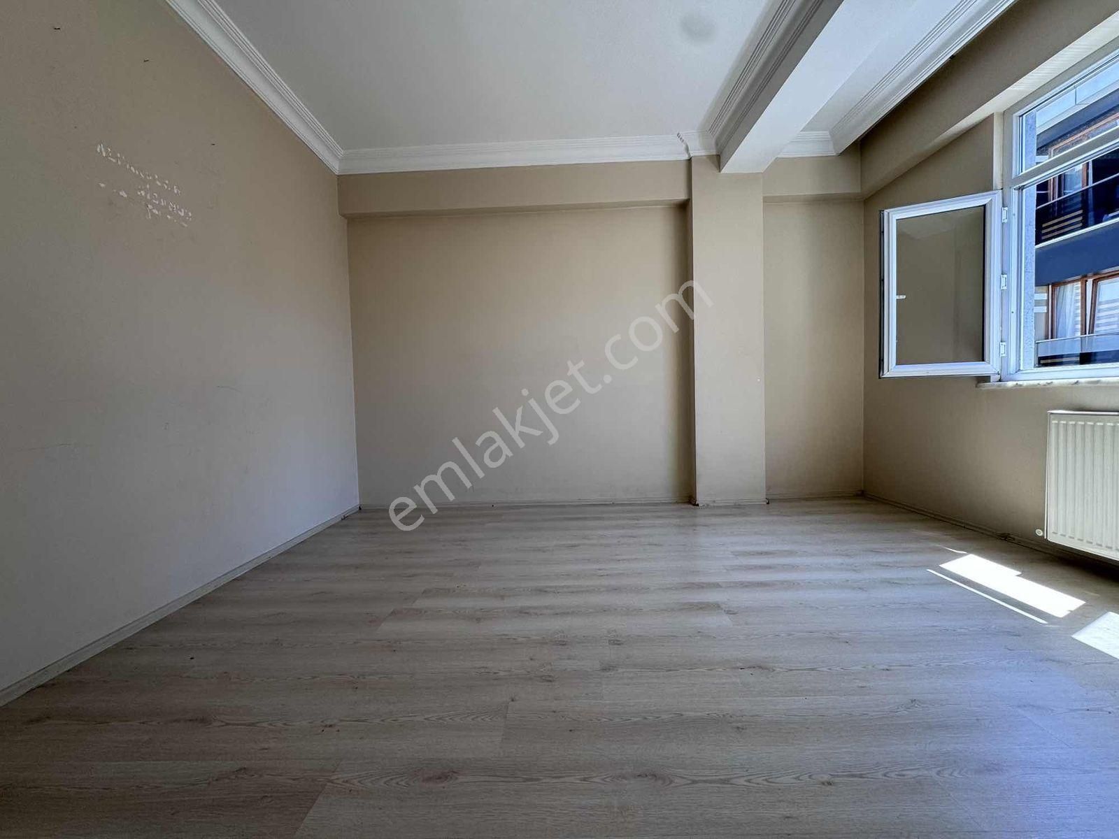 Işık'tan Dörtyola Yakın Ebeveynli Satılık 3+1 Daire (boş)acil - Görsel 3