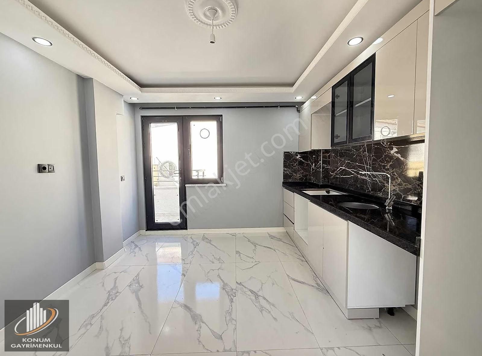 Tuzla Cd. Cephe Yerden Isıtmalı Asansörlü 95 M² Lüks Ara Kat - Görsel 17