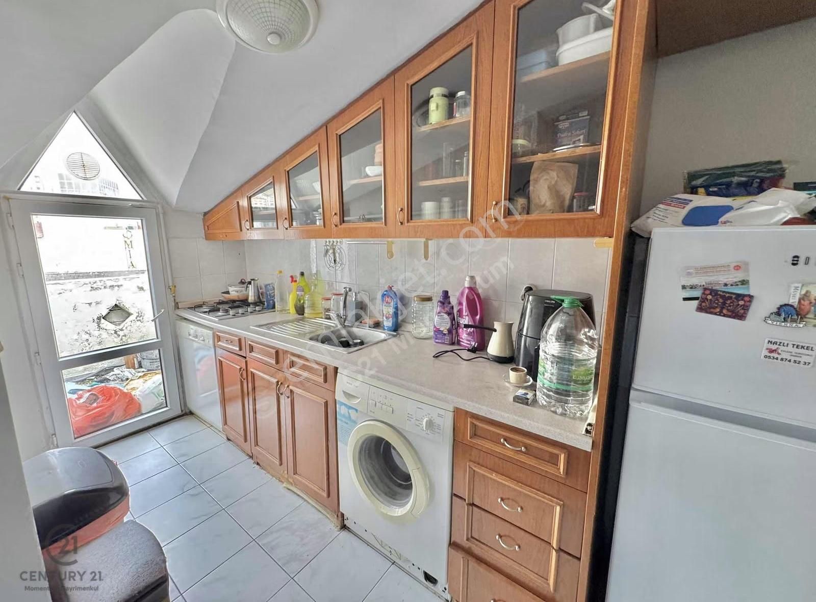 Beşiktaşın Kalbinde 1+1 Çatı Katı Daire - Görsel 6