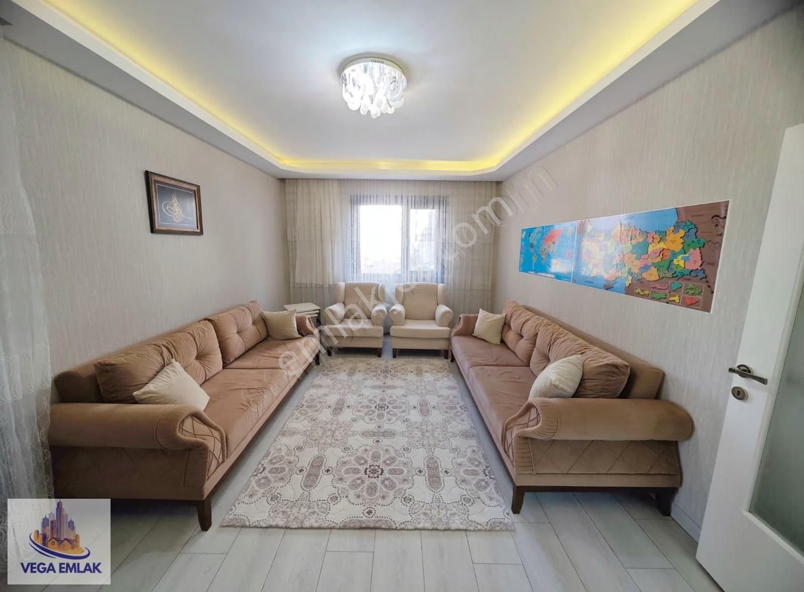 Vega Emlaktan Güneşevlerde Full Yapılı Lüks 3+1 Site Dairesi - Görsel 11