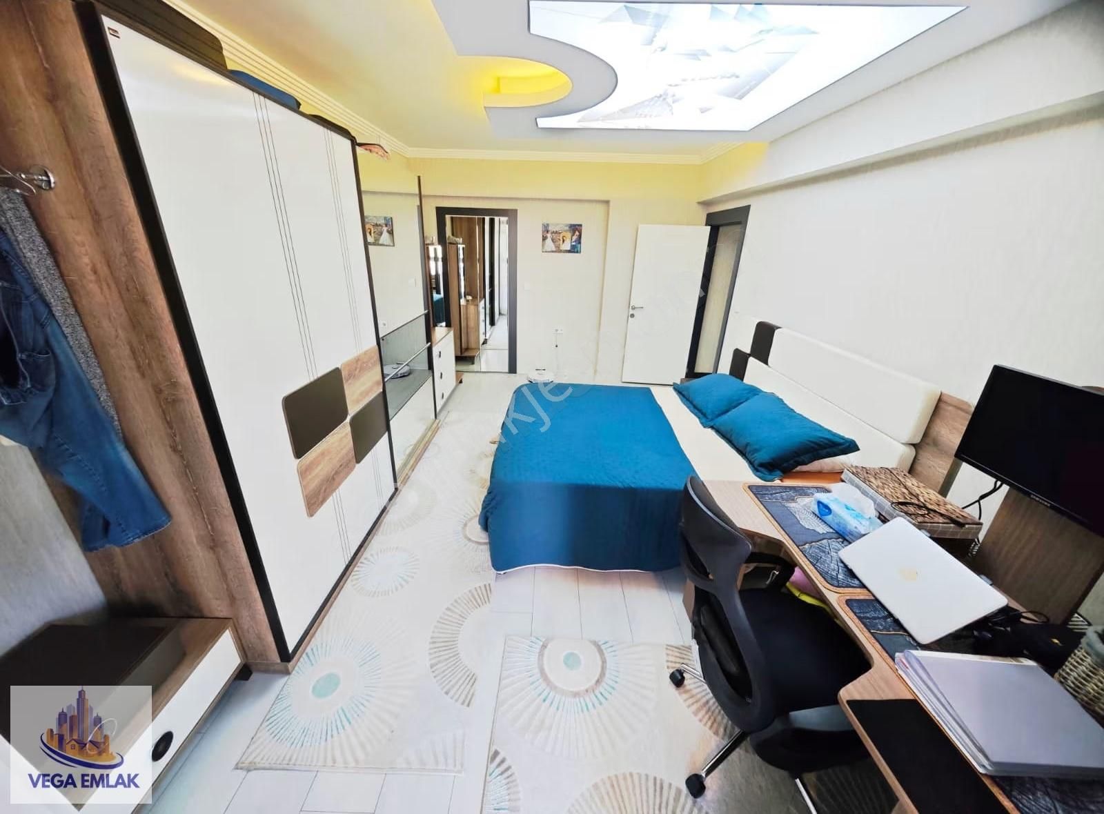Vega Emlaktan Güneşevlerde Full Yapılı Lüks 3+1 Site Dairesi - Görsel 12