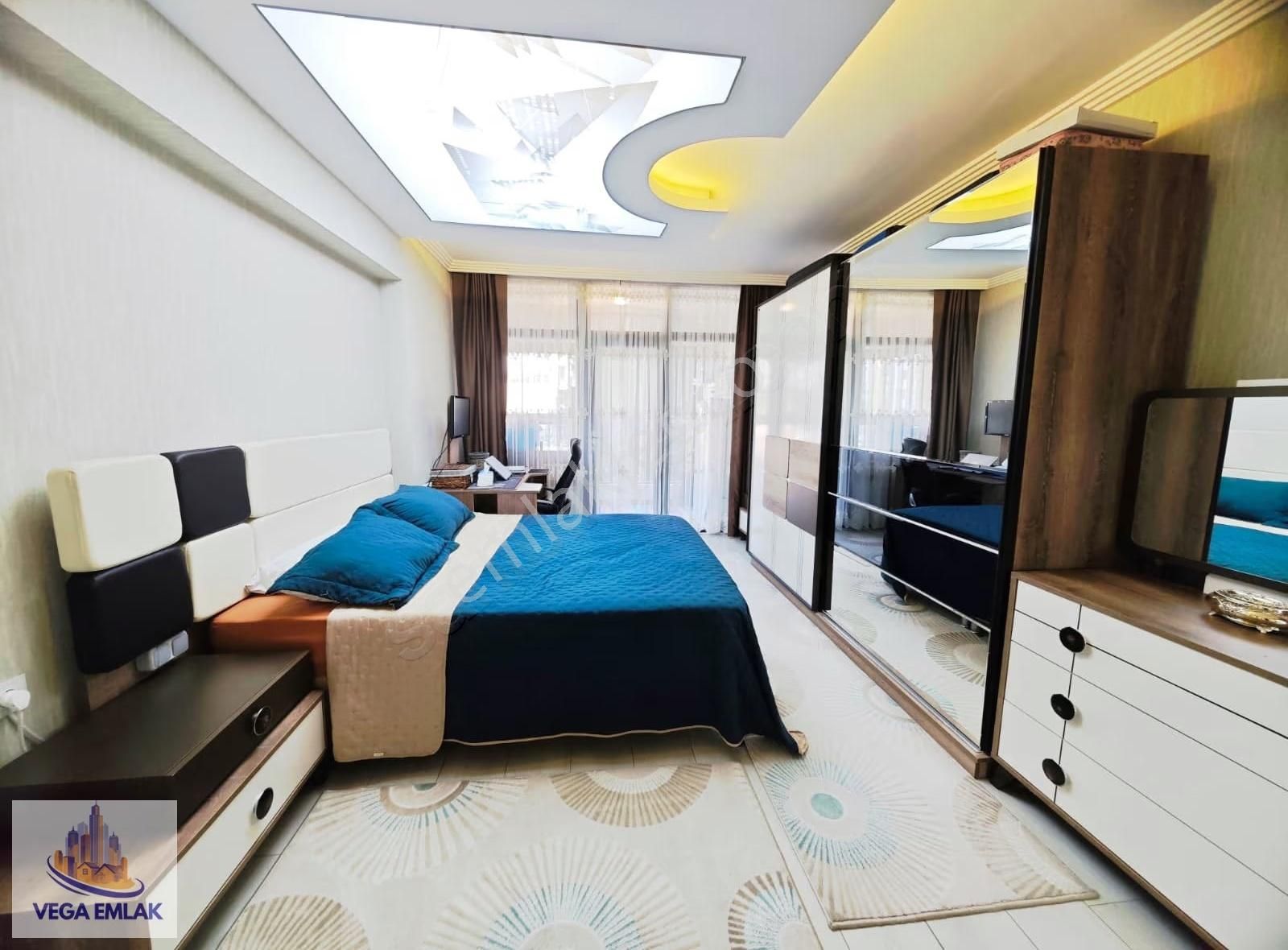 Vega Emlaktan Güneşevlerde Full Yapılı Lüks 3+1 Site Dairesi - Görsel 5