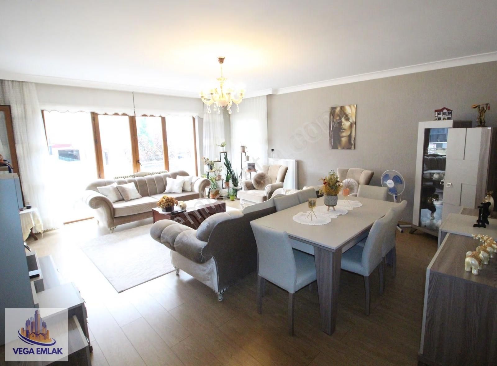 Vega Emlak'tan Güneşevlerde 3+1 130m2 Full Yapılı Ön Cephe Daire - Görsel 23