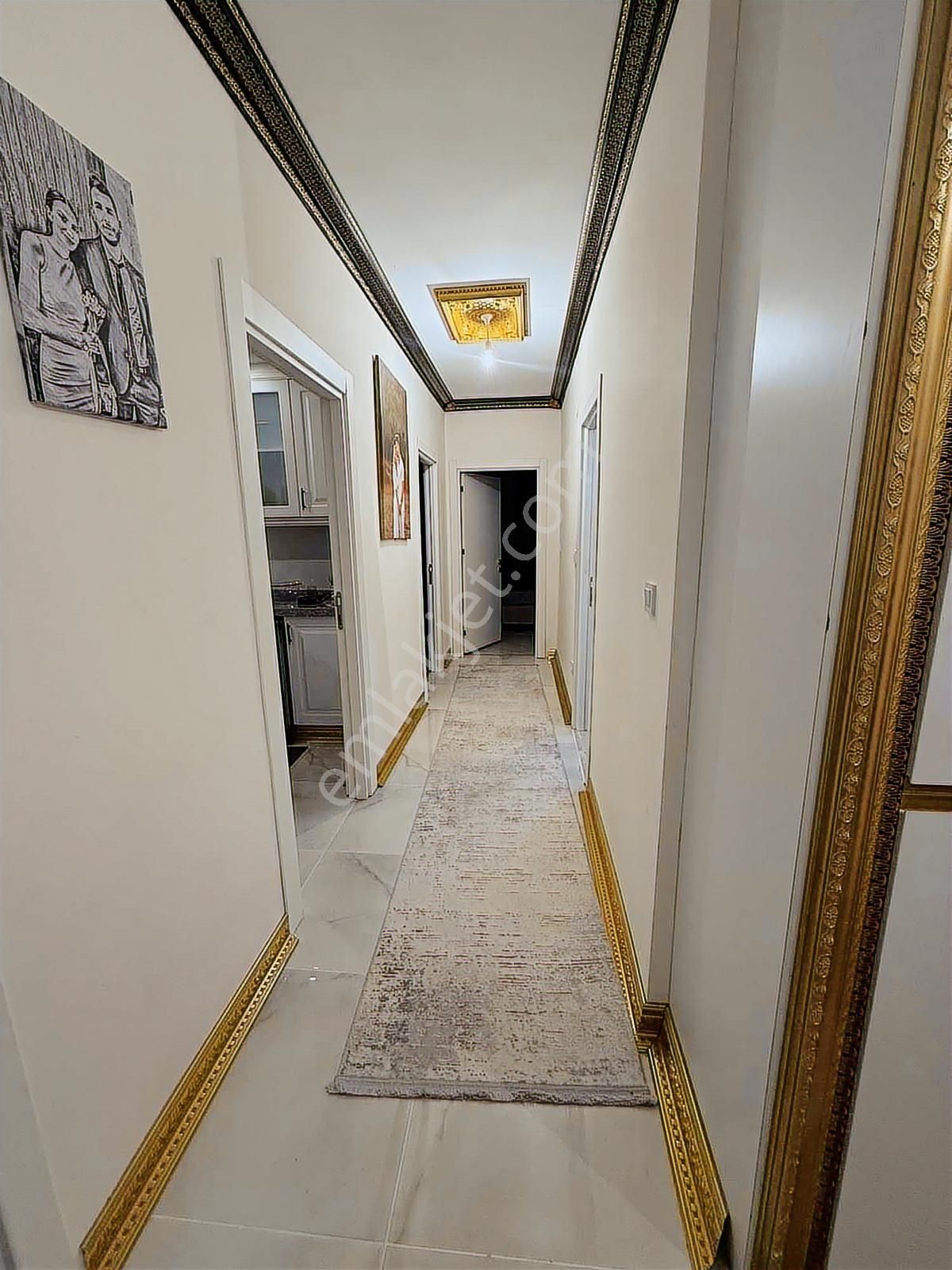 Yorulmaz Saraylarında Giriş Kat Fırsat Daire - Görsel 14