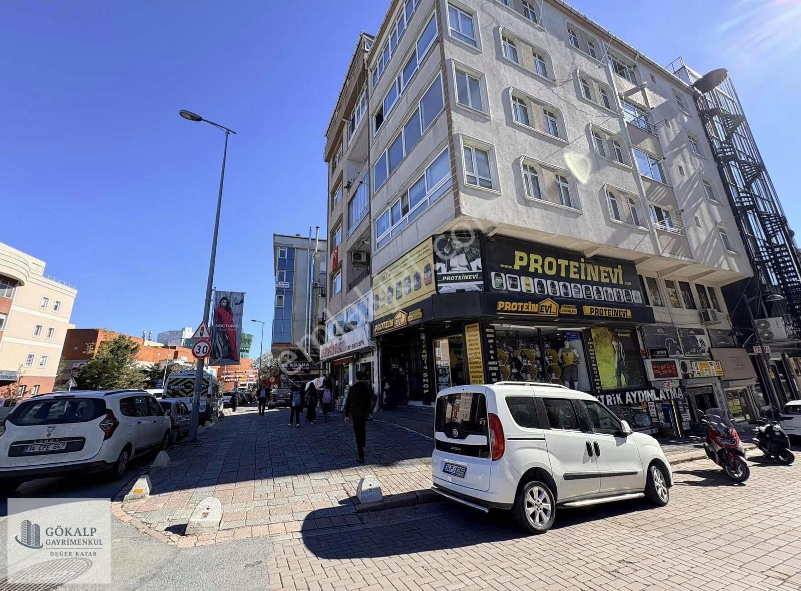 Olivium Avm Karşısı Cadde Üzerinde 3 Katlı 270 M2 Satılık Dükkan
