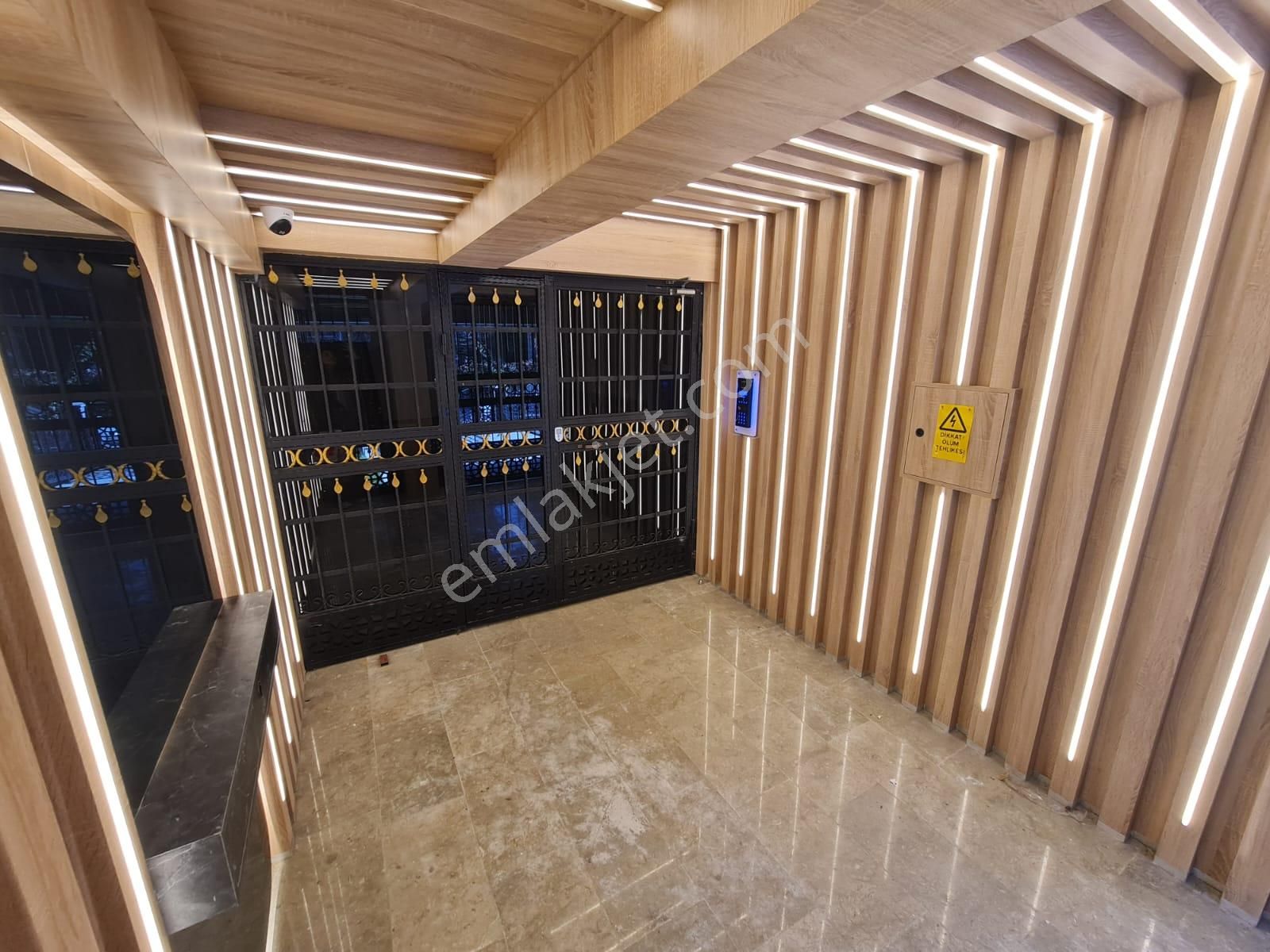 Aydınlıkevlerde Sıfır Binada 2+1 Satılık Daire Taner Emlak - Görsel 30