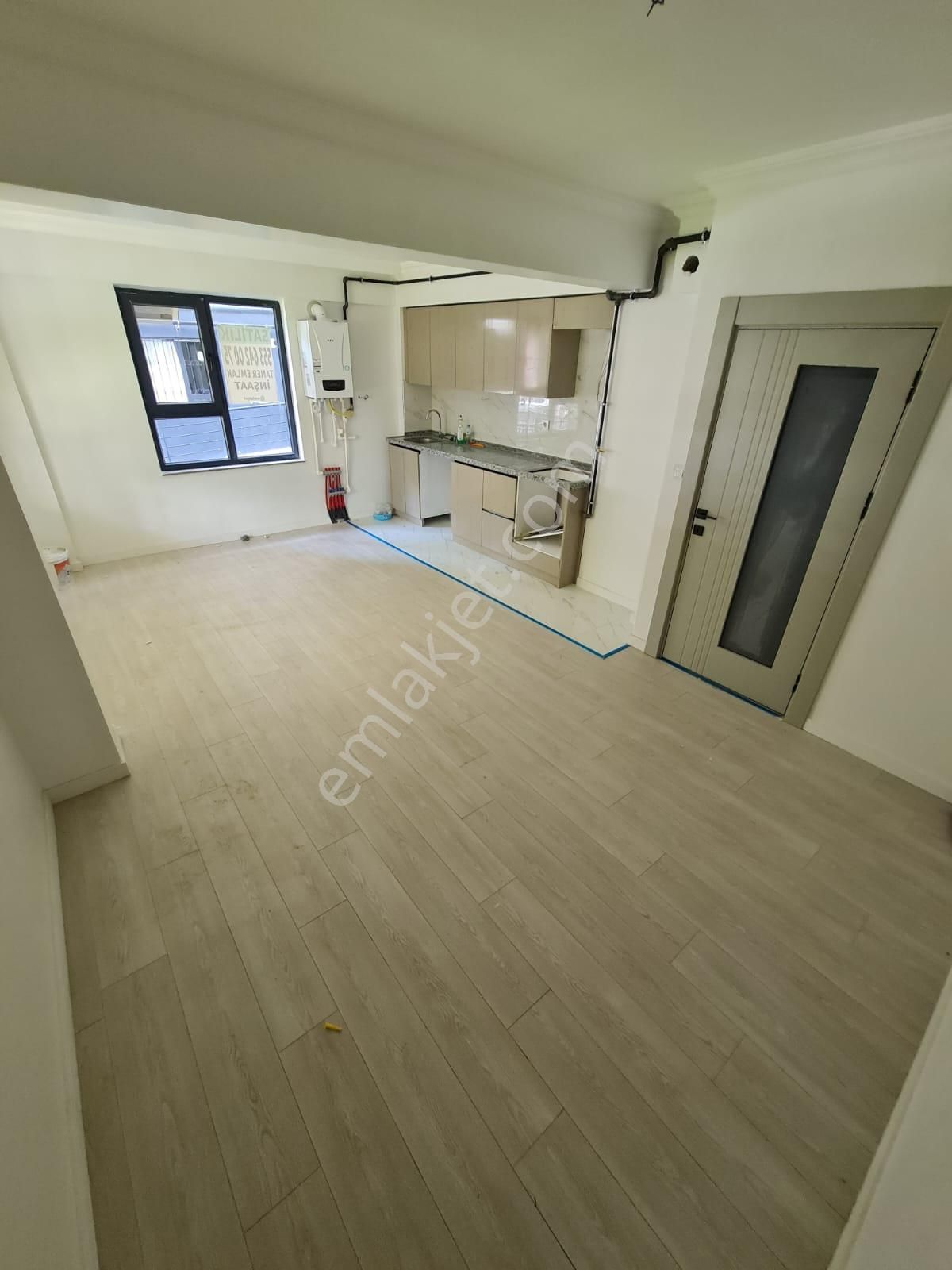 Aydınlıkevlerde Sıfır Binada 2+1 Satılık Daire Taner Emlak