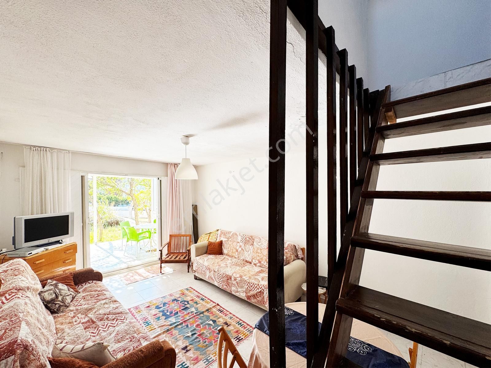 Karaincir Tatil Sitesi L Adasında Dublexs Mustakil Ev - Görsel 9