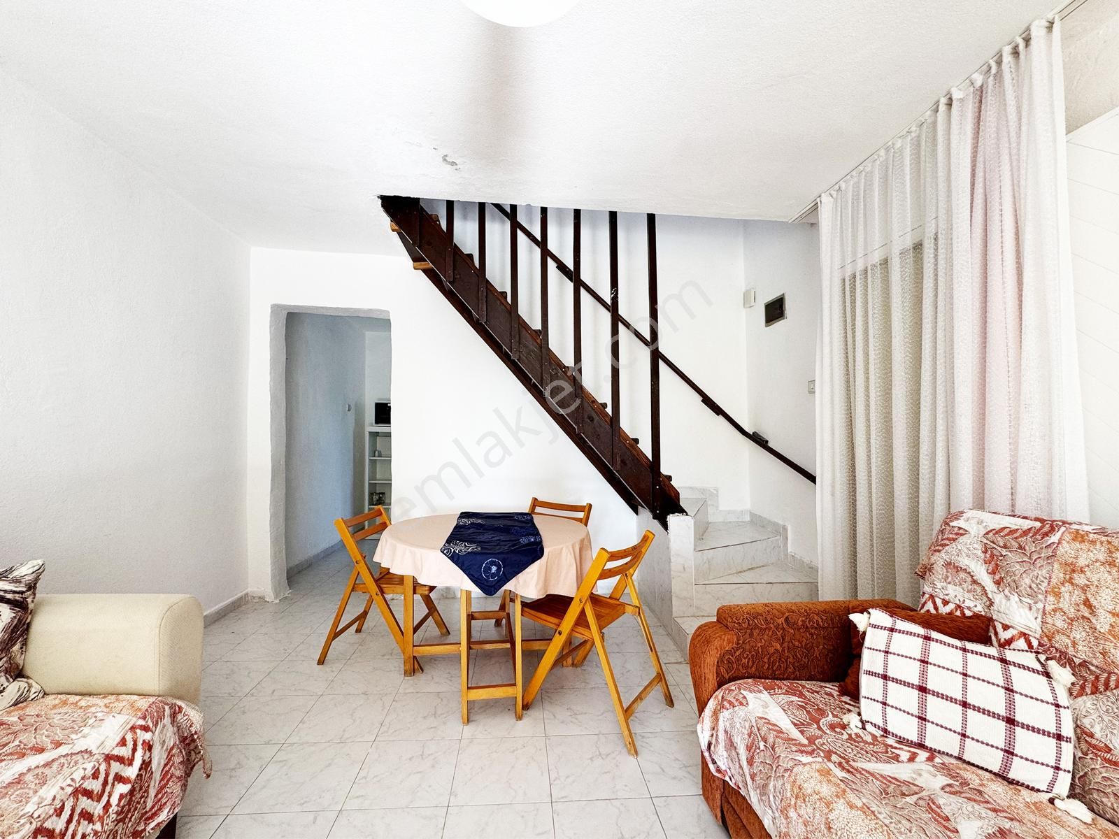 Karaincir Tatil Sitesi L Adasında Dublexs Mustakil Ev - Görsel 10