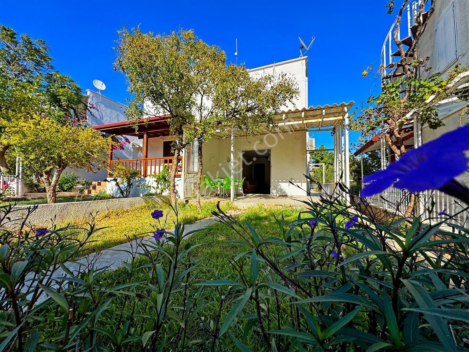 Karaincir Tatil Sitesi L Adasında Dublexs Mustakil Ev - Görsel 31