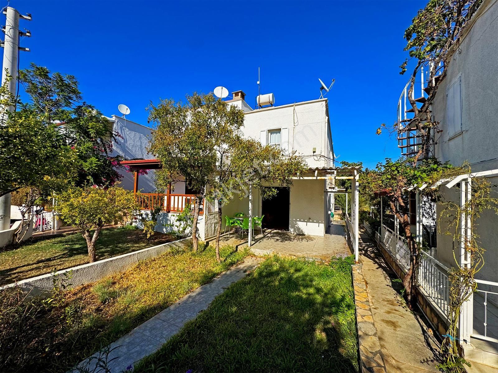 Karaincir Tatil Sitesi L Adasında Dublexs Mustakil Ev - Görsel 2