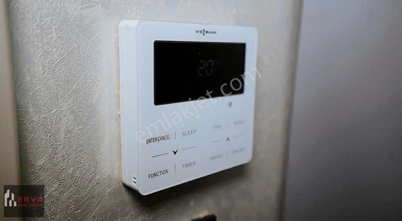 Urla İskele'de Deniz Manzaralı Tripleks Eşyalı Villa - Görsel 17