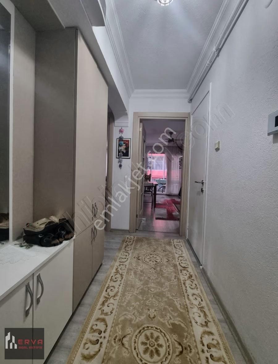 Buca Koop Mahallesi'nde Ara Kat, Geniş Ve Konforlu 3+1 Daire! - Görsel 4
