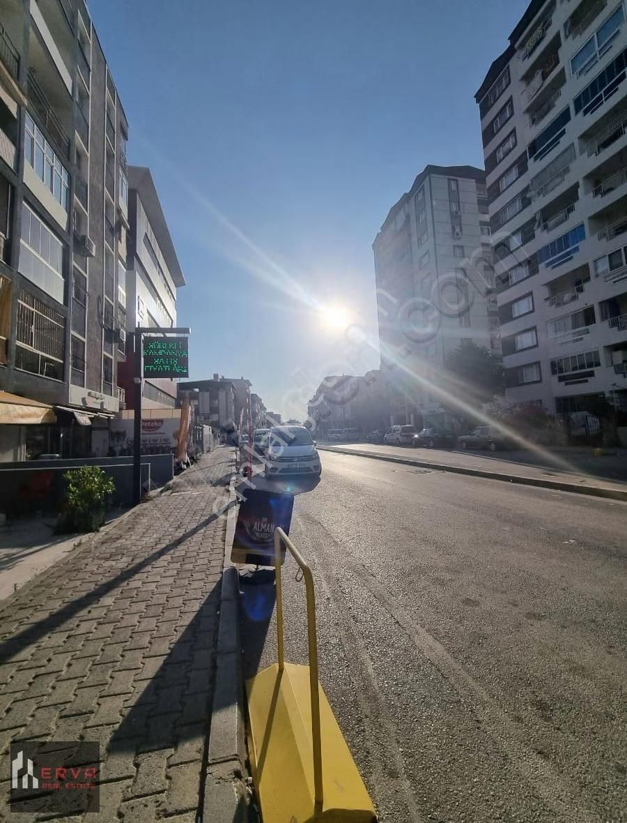 Buca Koop Mahallesi'nde Ara Kat, Geniş Ve Konforlu 3+1 Daire! - Görsel 23