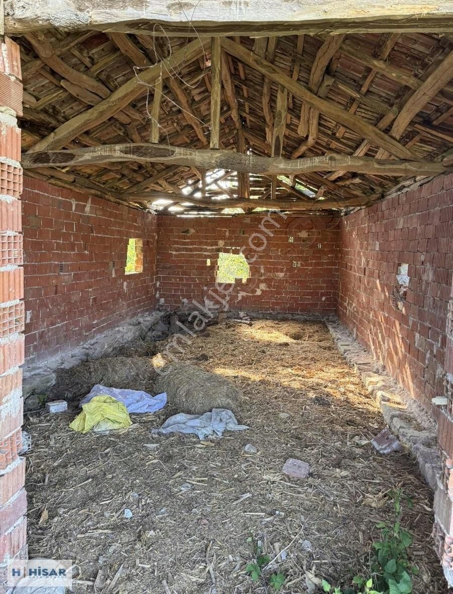Hisardan Kavakda-komple Çevrili-500m2 Kapalı Ahır-asfalt Y. Cphe - Görsel 13