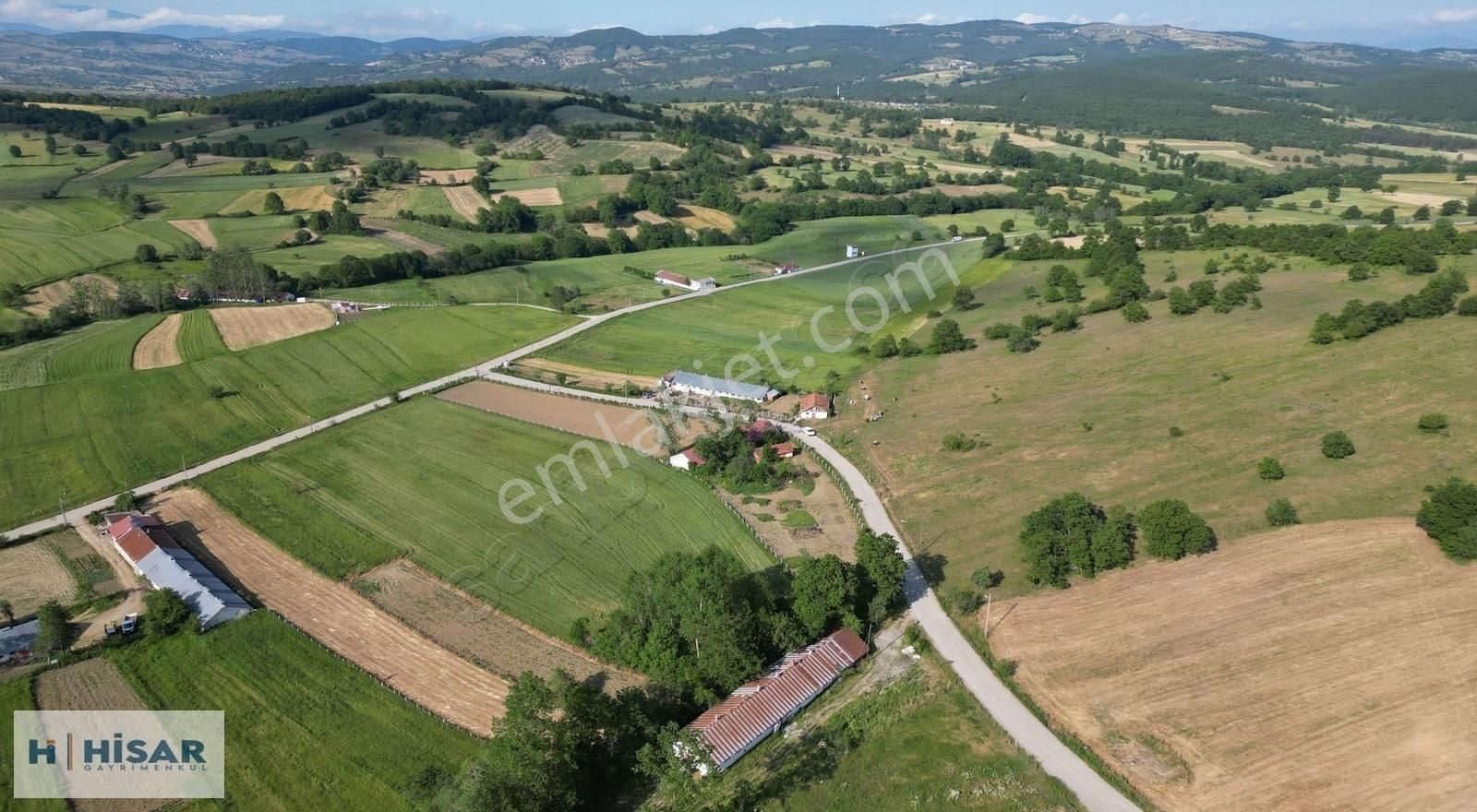 Hisardan Kavakda-komple Çevrili-500m2 Kapalı Ahır-asfalt Y. Cphe - Görsel 3