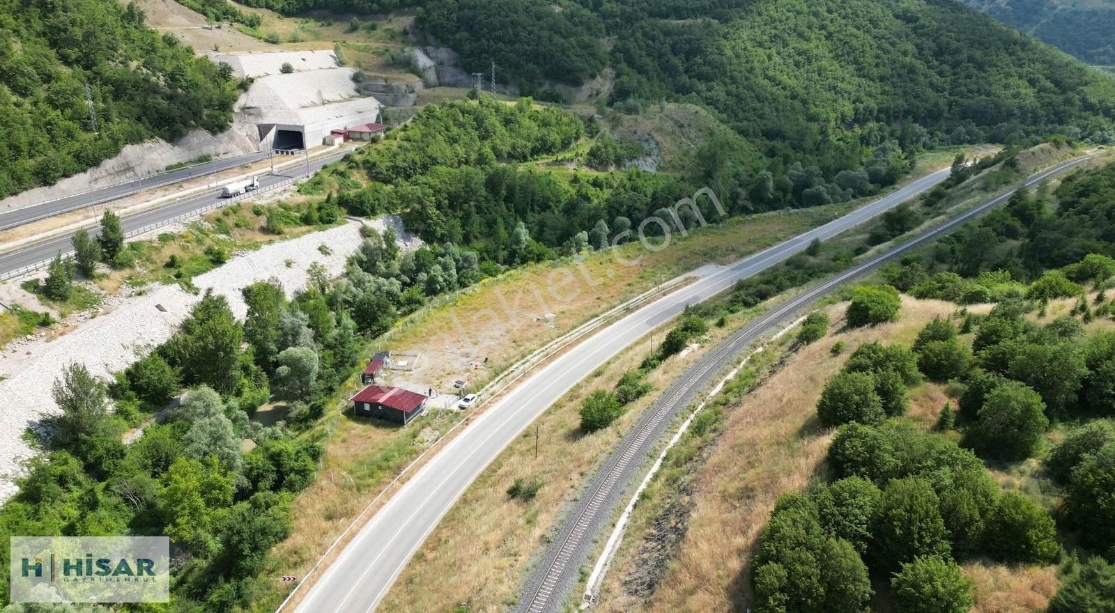 Hisar'dan Havzada Ana Yolun Yanında Kafa Dinlemelik Tarla - Görsel 17