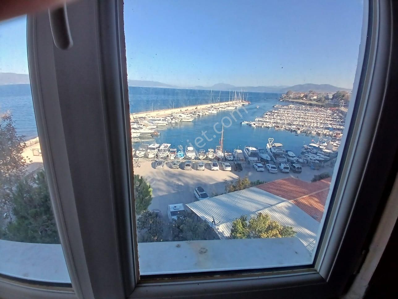 Denize Sıfır Manzaralı Daire - Görsel 16