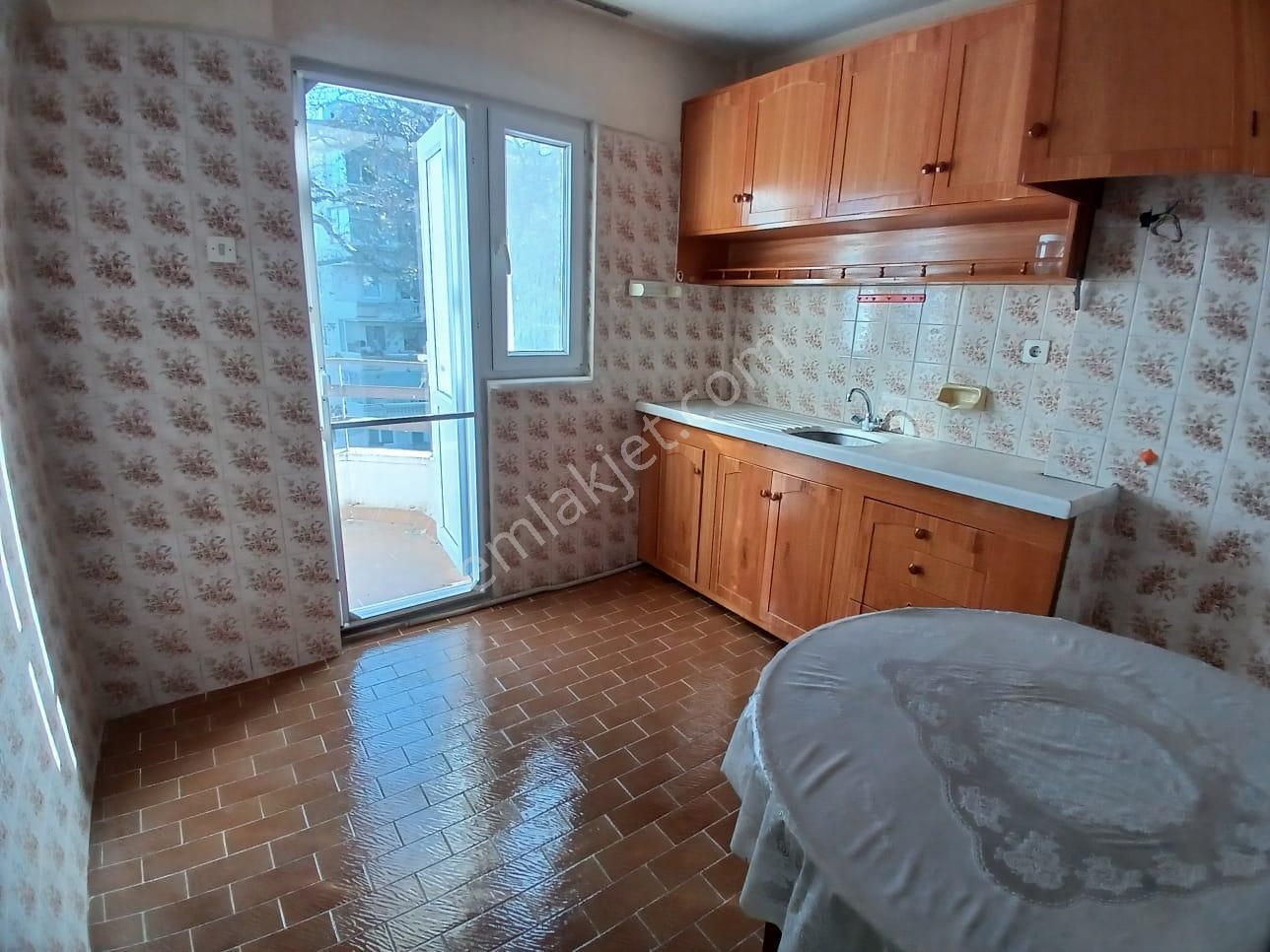 Denize Sıfır Manzaralı Daire - Görsel 27