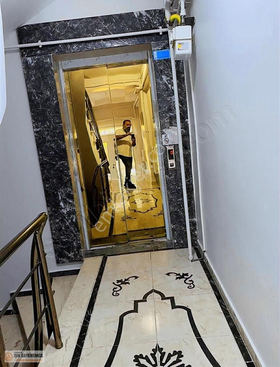 Işık Emlak Güvencesiyle Satılık Krediye Uygun 2+1 Daire - Görsel 12