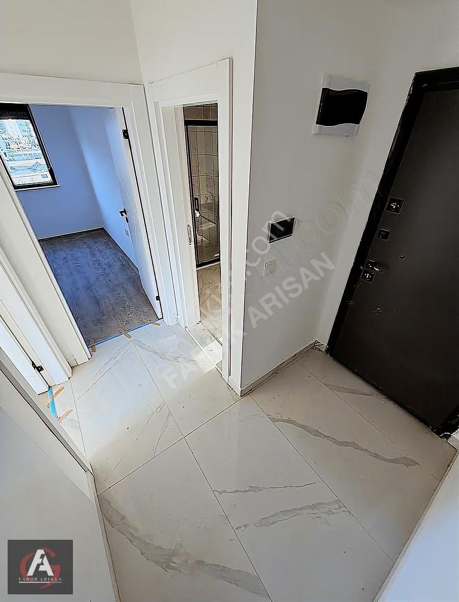 Faruk Arısan'dan Kum Mahallesinde Oturuma Hazır Uygun Fiyat 1+1 - Görsel 3