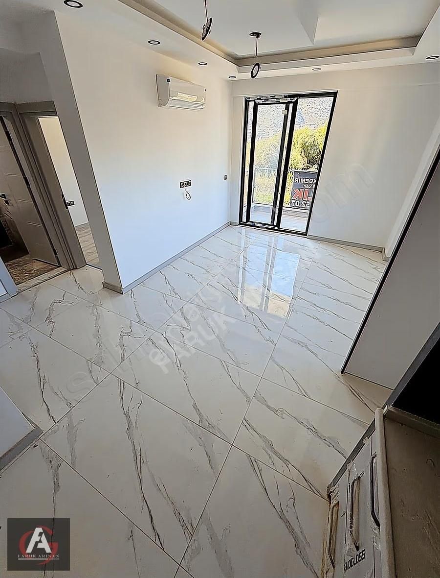 Faruk Arısan'dan Akarsu Manzaralı Oturuma Hazır Geniş 1+1 Daire - Görsel 12