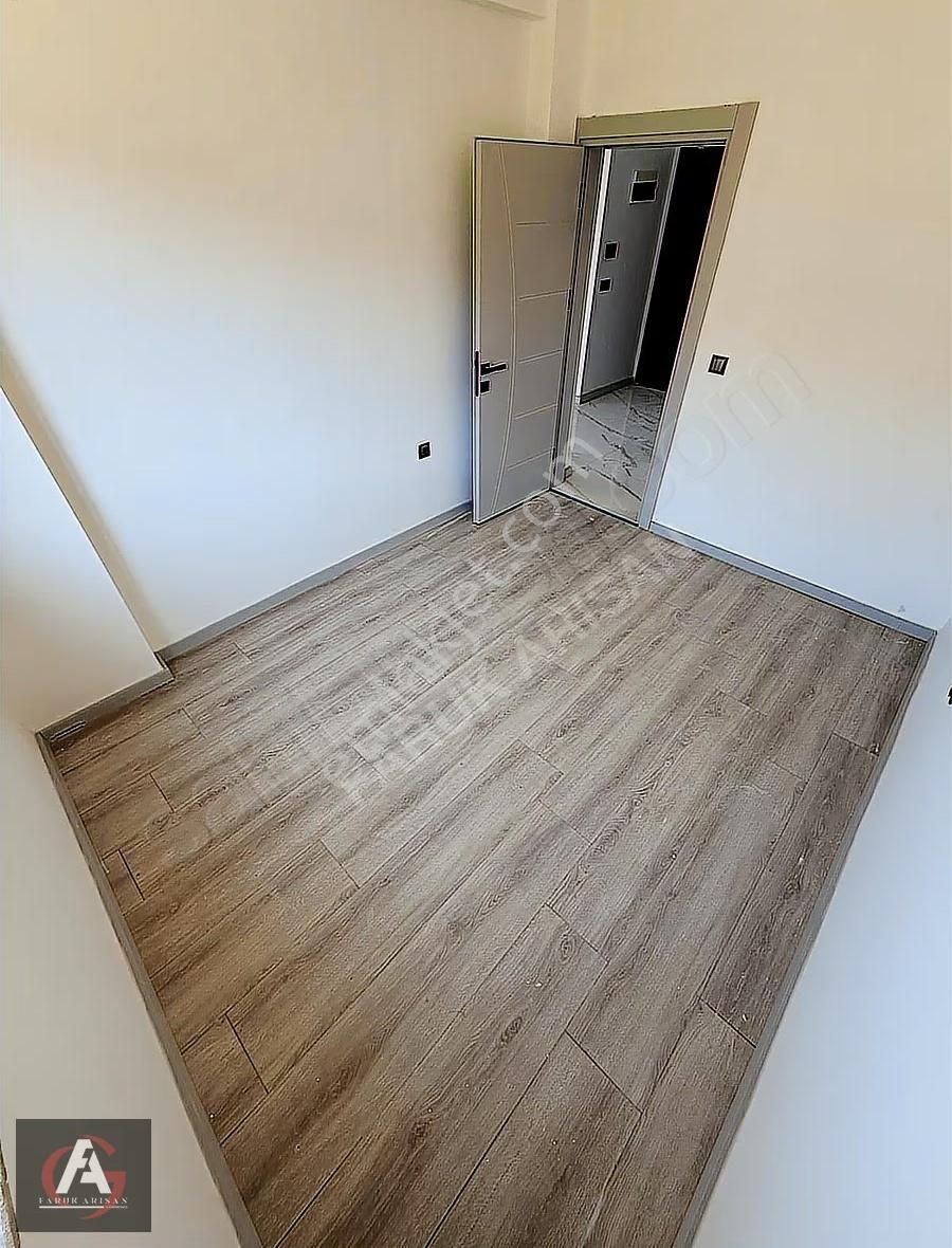 Faruk Arısan'dan Akarsu Manzaralı Oturuma Hazır Geniş 1+1 Daire - Görsel 5