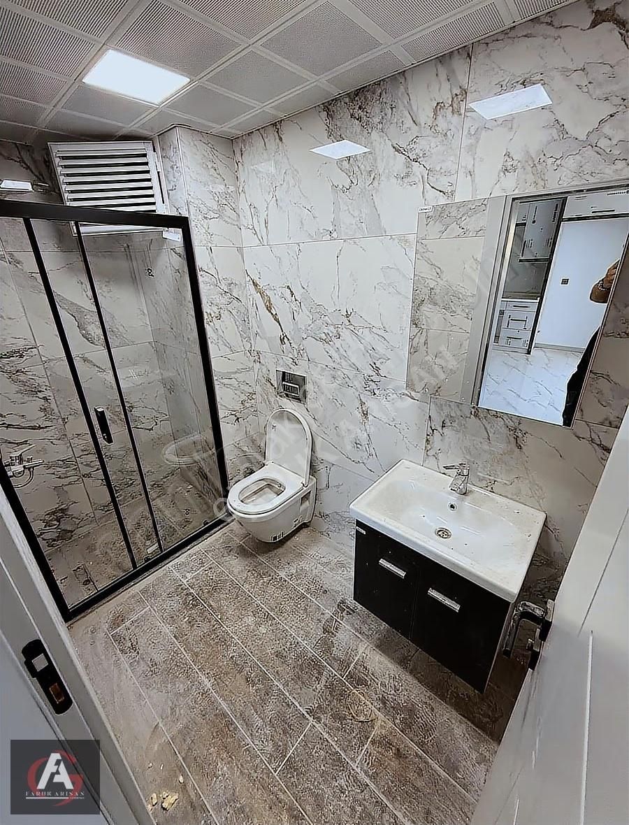 Faruk Arısan'dan Akarsu Manzaralı Oturuma Hazır Geniş 1+1 Daire - Görsel 9