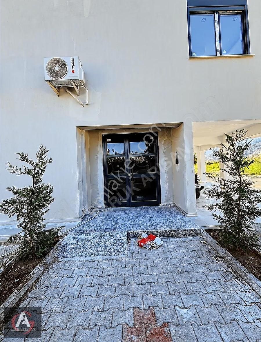 Faruk Arısan'dan Akarsu Manzaralı Oturuma Hazır Geniş 1+1 Daire - Görsel 11