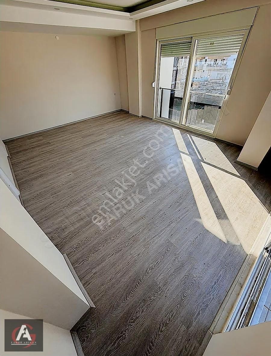 Faruk Arısan'dan Turunçovada Süper Konum Oturuma Hazır Geniş 3+1 - Görsel 6